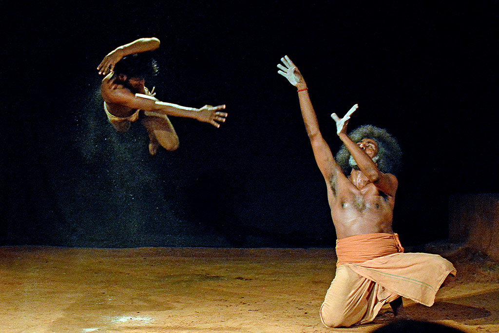 dance-theatre performance ‘Bhu|Earth’ remember nature Earth Anu Majumdar