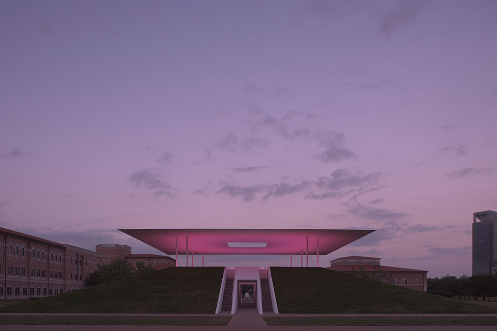 James Turrell, Twilight Epiphany Skyspace. Photograph by Paul Hester. Image Courtesy of Rice University Public Art.