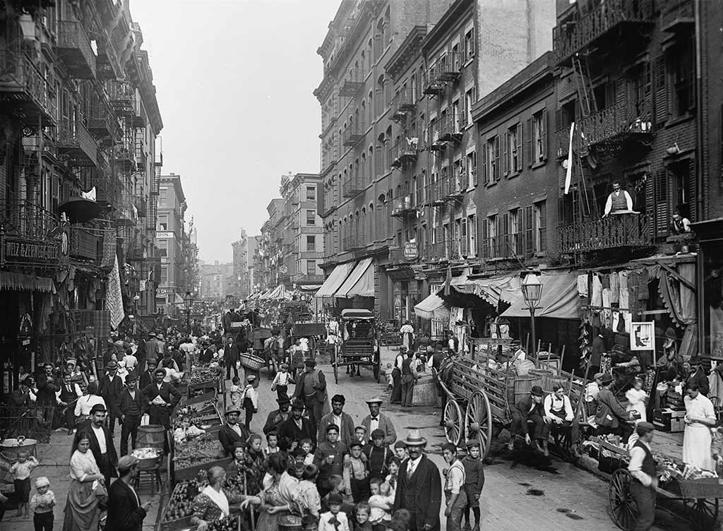 Architectural Conflict and Urban Invention